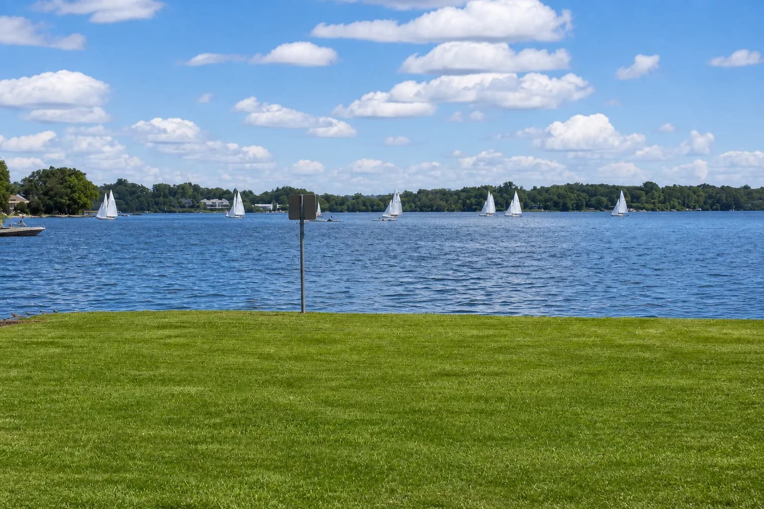 Cass Lake, West Bloomfield, Michigan