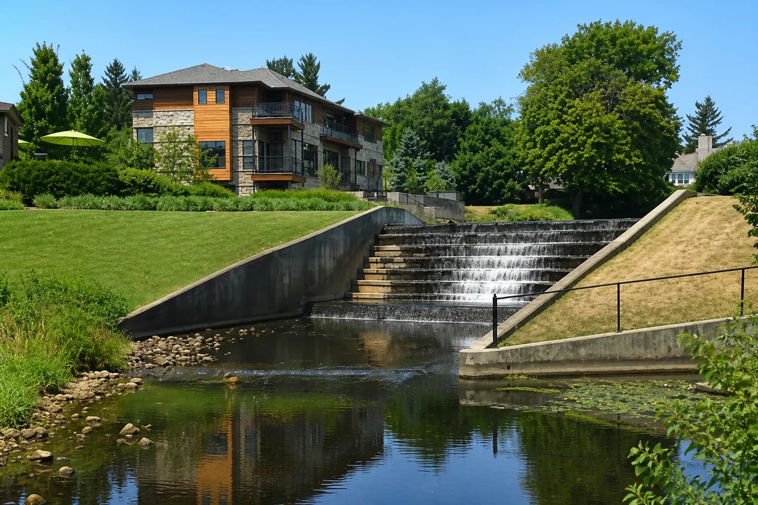 Quarton Lake, Birmingham, Michigan